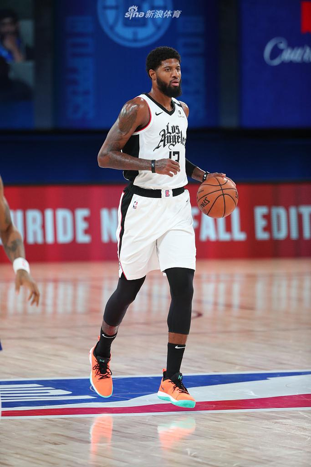 力挽狂澜 力挽狂澜