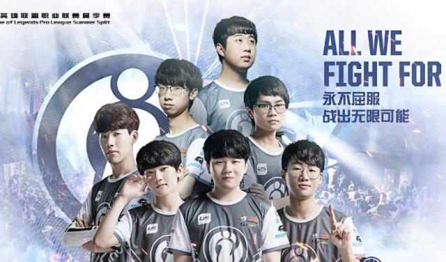 她将在这里 她将在这里