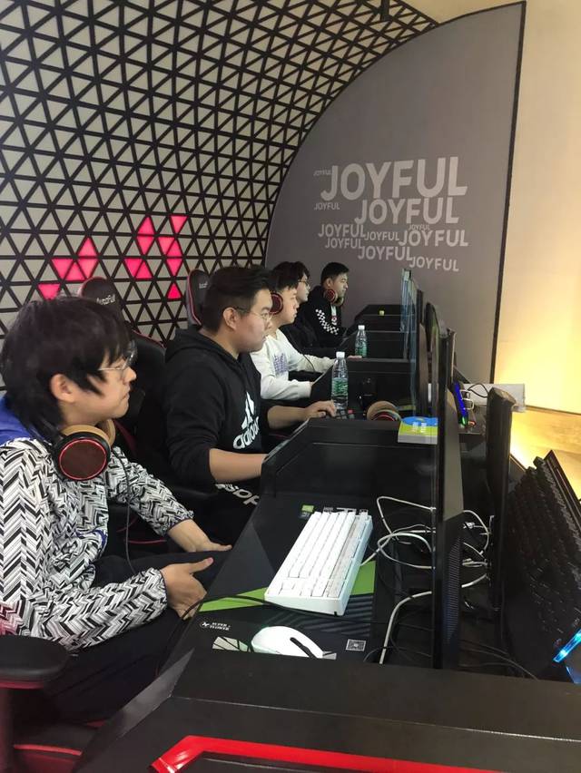 玉昆通过严 玉昆通过严