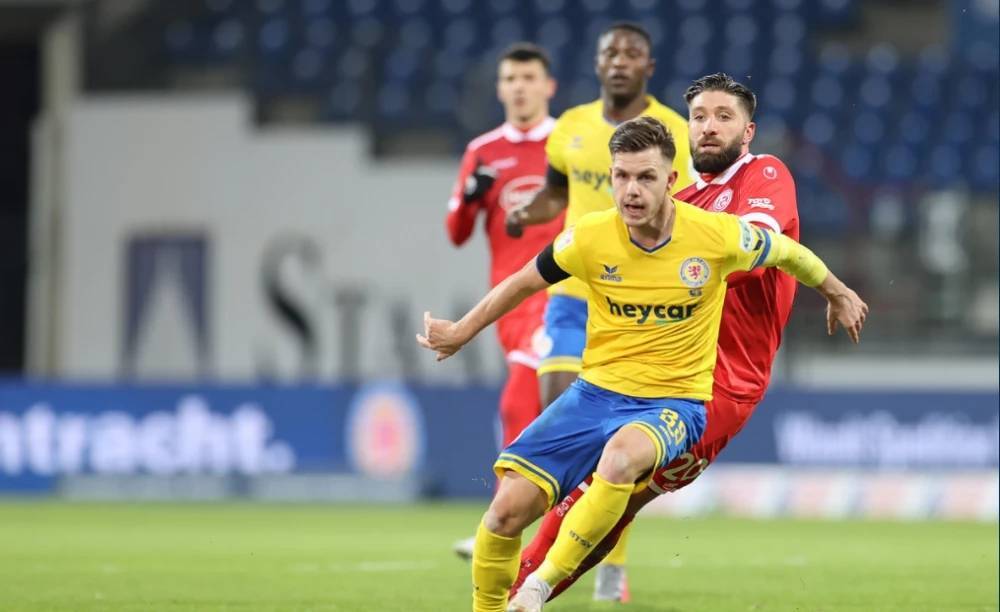 浓眉哥安东 浓眉哥安东