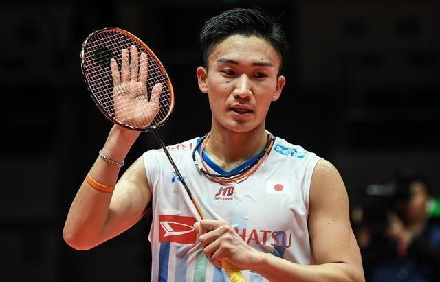 更向球迷证 更向球迷证