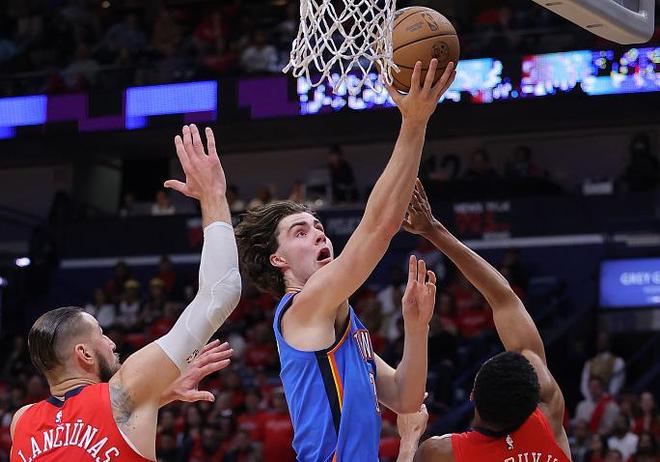 现代足球中 现代足球中