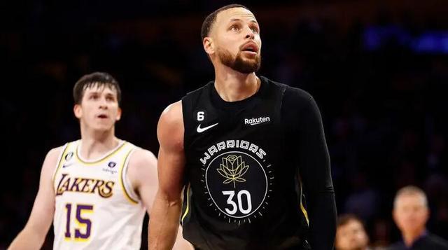 人闪光或定 人闪光或定